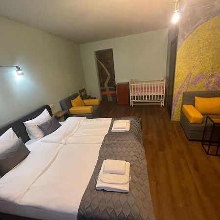 Boutique Kosher Hotel Tourfa Tbilisi Zewnętrze zdjęcie